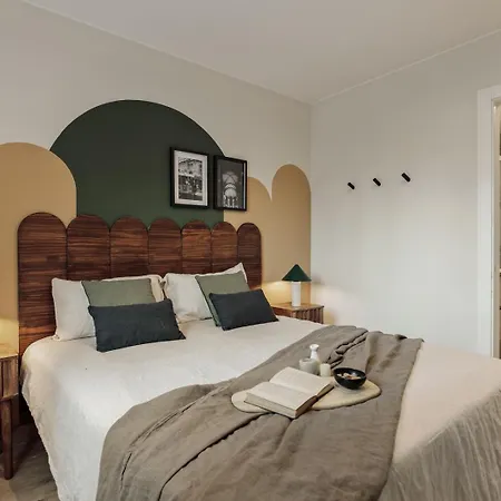 Balat - 2 Bedrooms And Terrace In Eixample Dreta Διαμέρισμα *